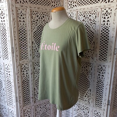 Green T-shirt | Medium