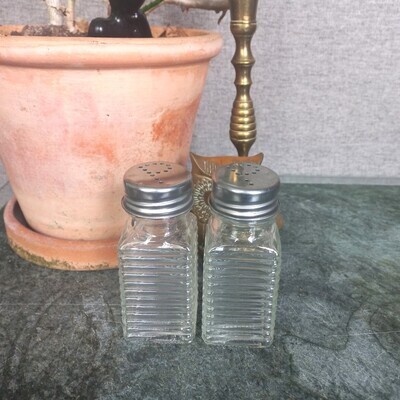 2 x Glass Pepper Shakers