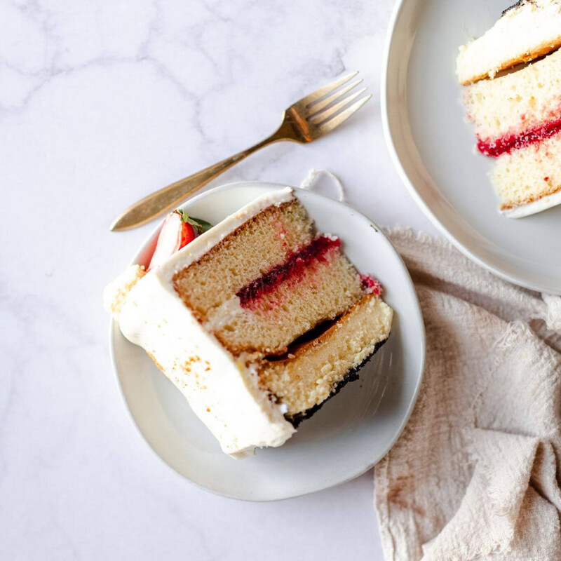Pastel vainilla con Cheesecake