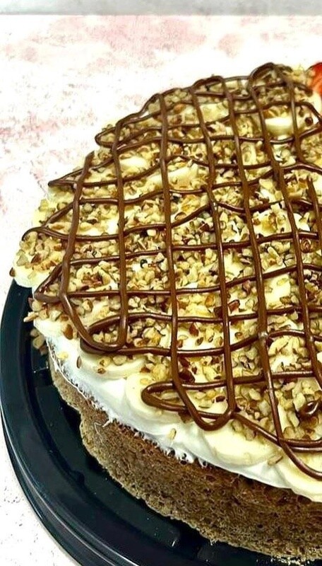 Mostachón con Patano, Cajeta y Nuez