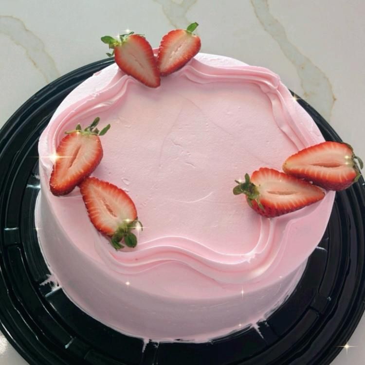 Pastel Fresa Cheese, Size: Fresa Cheese Grande