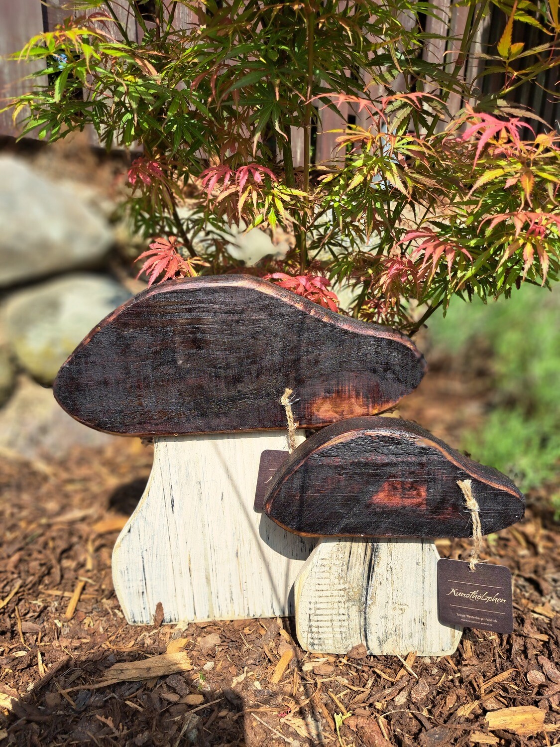 Deko-Pilze aus Holz