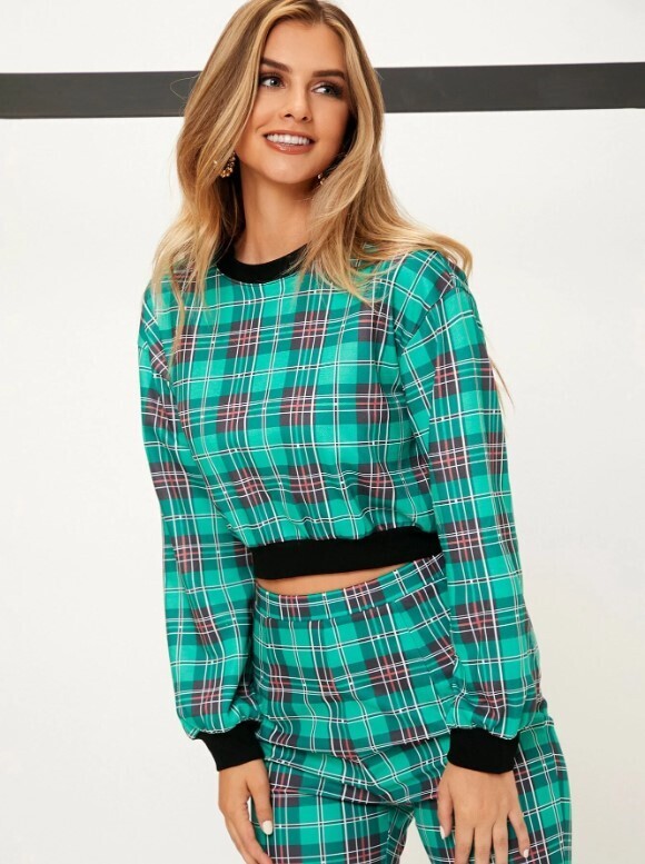 Plaid Graphic Contrast Trim Sweatshirt