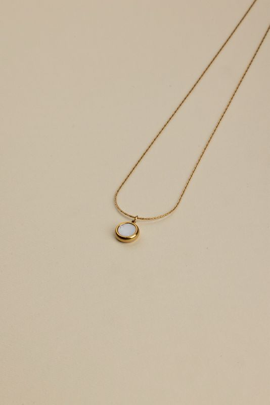 Signet necklace