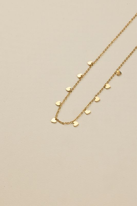 Tiny hearts chocker