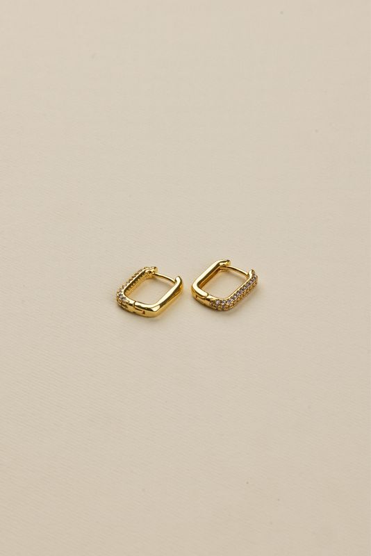 Tiny square earrings