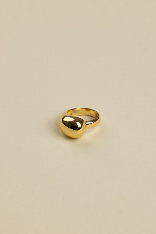 Intertwist Ring