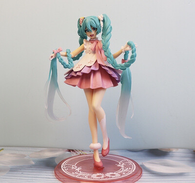 Hatsune Miku Figurine