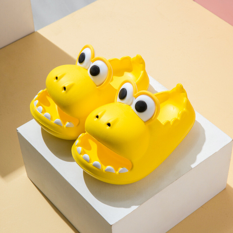 Crocodile Stepping shit sense Slipper Non slip Kid Adult Size Crocodile