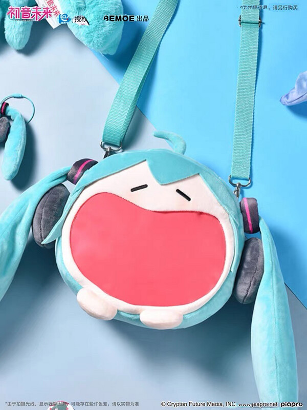 Hatsune Miku Bag ITA pain Bag small And Big Original version Badge Decoration sidebag