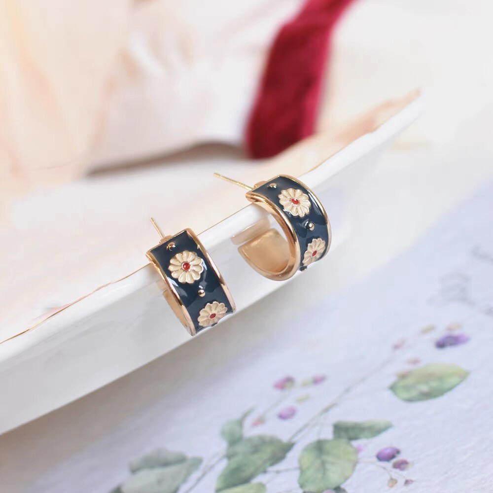Earrings 03 Showa Daisy 925silver