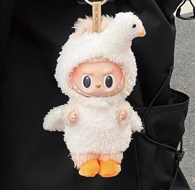Labubu clothes Doll Outfit Cute Keyring Plush decoration
