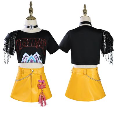 Costume