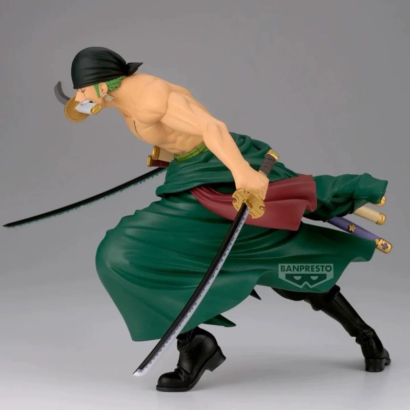 Bandai One Piece Roronoa Zoo Figurine