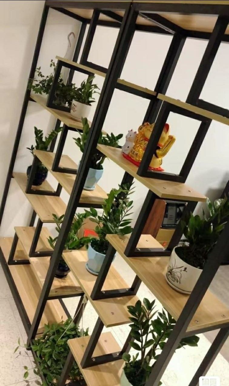 #20710 מתקן מידוף לתצוגה