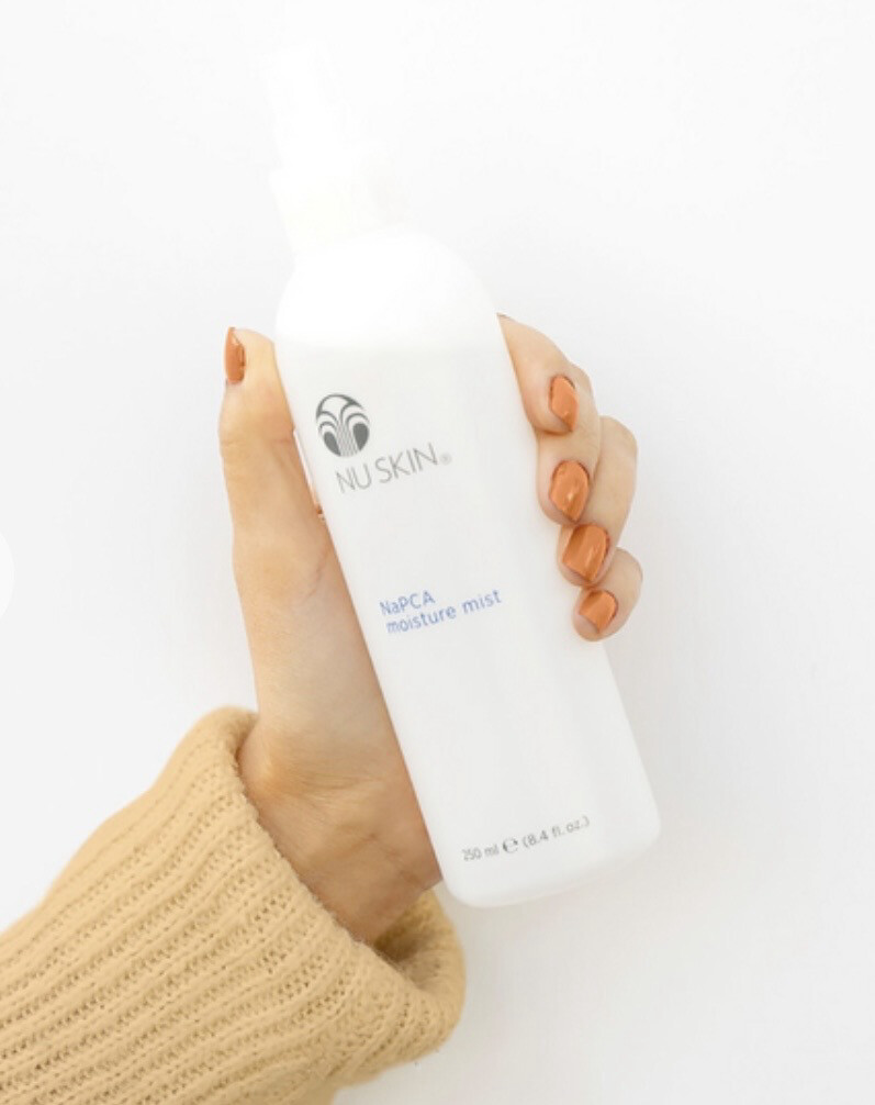 Moisture mist