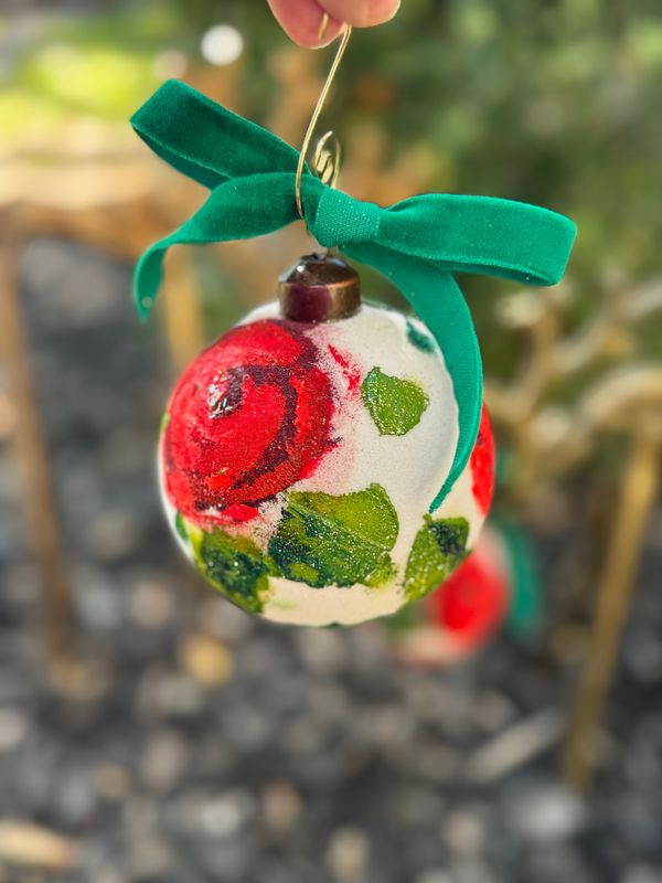 3.5&quot; Velvet Roses