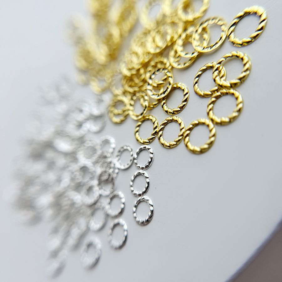 Bijoux Métal / rond vide tressé argent