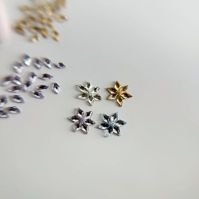 Diamants forme / micro losange bleuté / lilas Diamants forme / micro losange bleuté / lilas