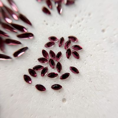 Diamants forme Açaï/ Oeil de chat