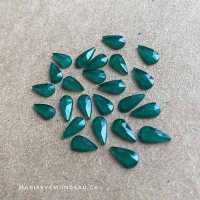 Diamants forme Vert Emeraude Mat