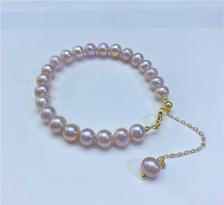 Freshwater pearl bracelet