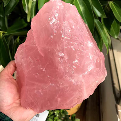 Raw rose quartz