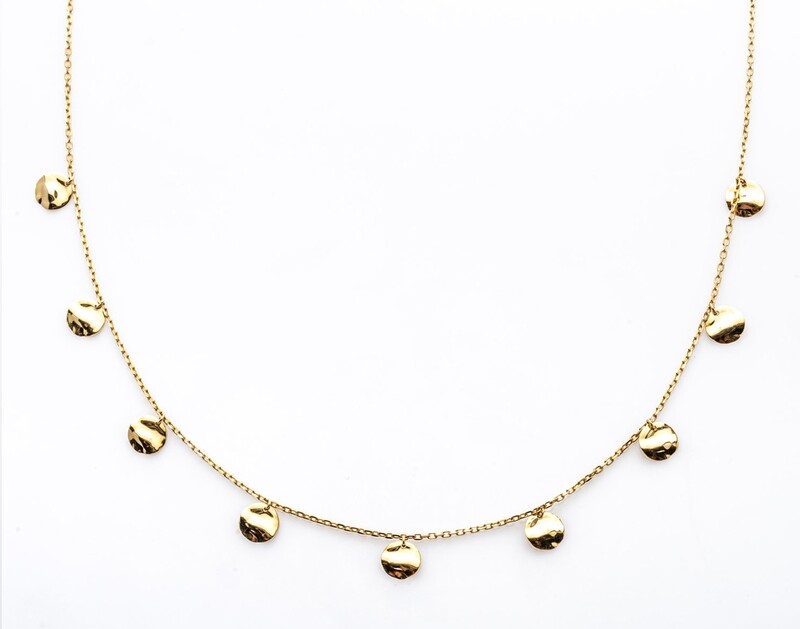 Collier 9 petits ronds positionnés en breloques