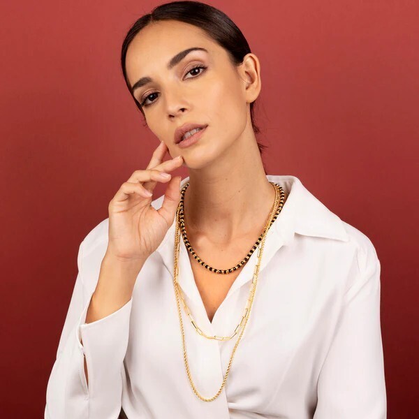 Collier Multirang Gradué avec Pierre Naturelle Spinelle Noir