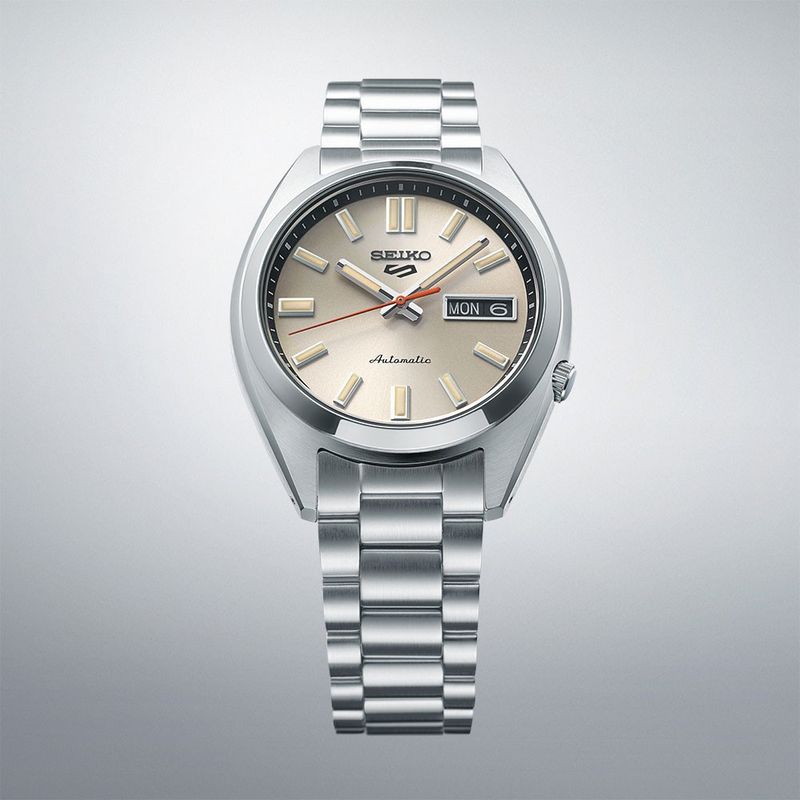 Montre Seiko 5