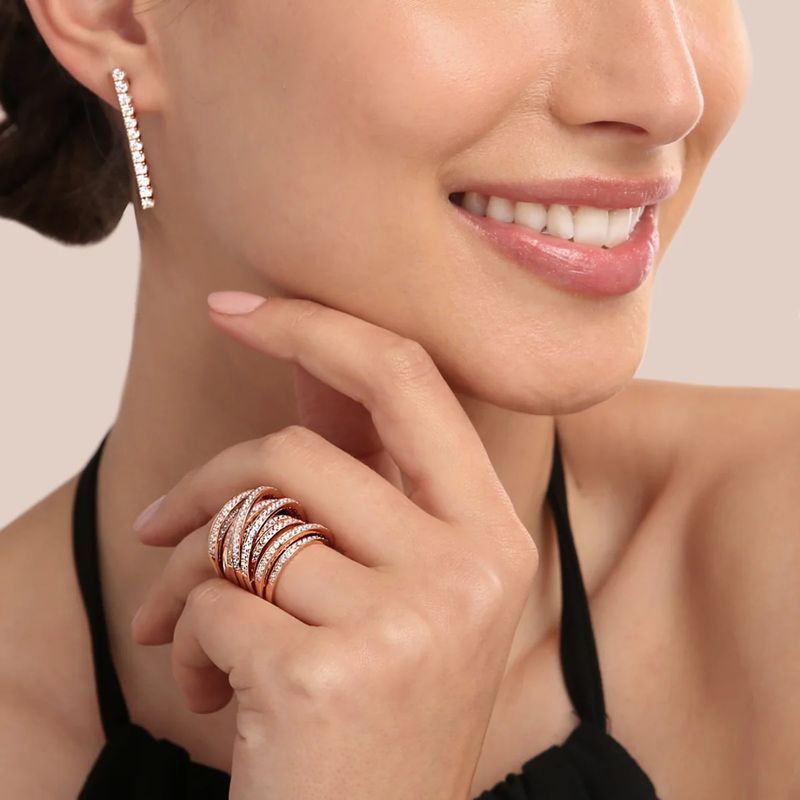 Anneau multi-rangs avec zircon cubique