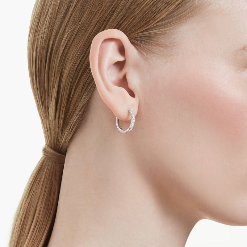 Anneaux d&#39;oreilles Eternity