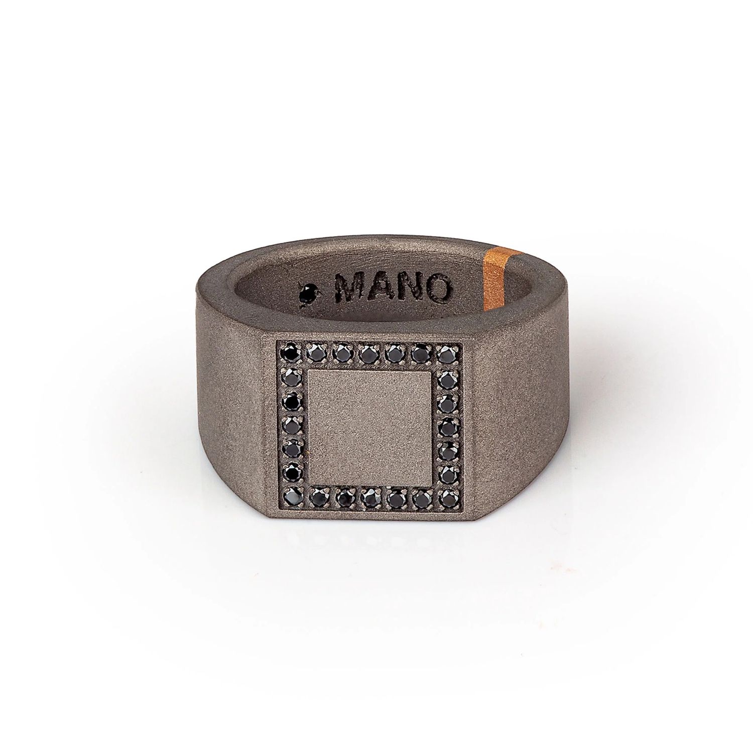 Bague pour homme en titane, or rouge et diamants noirs