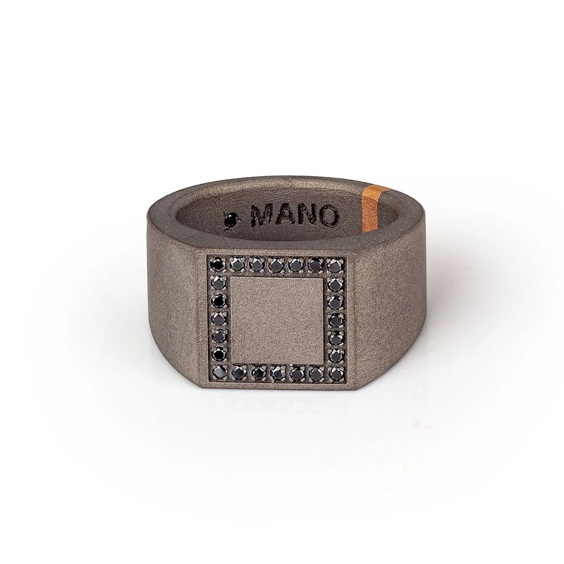 Bague pour homme en titane, or rouge et diamants noirs