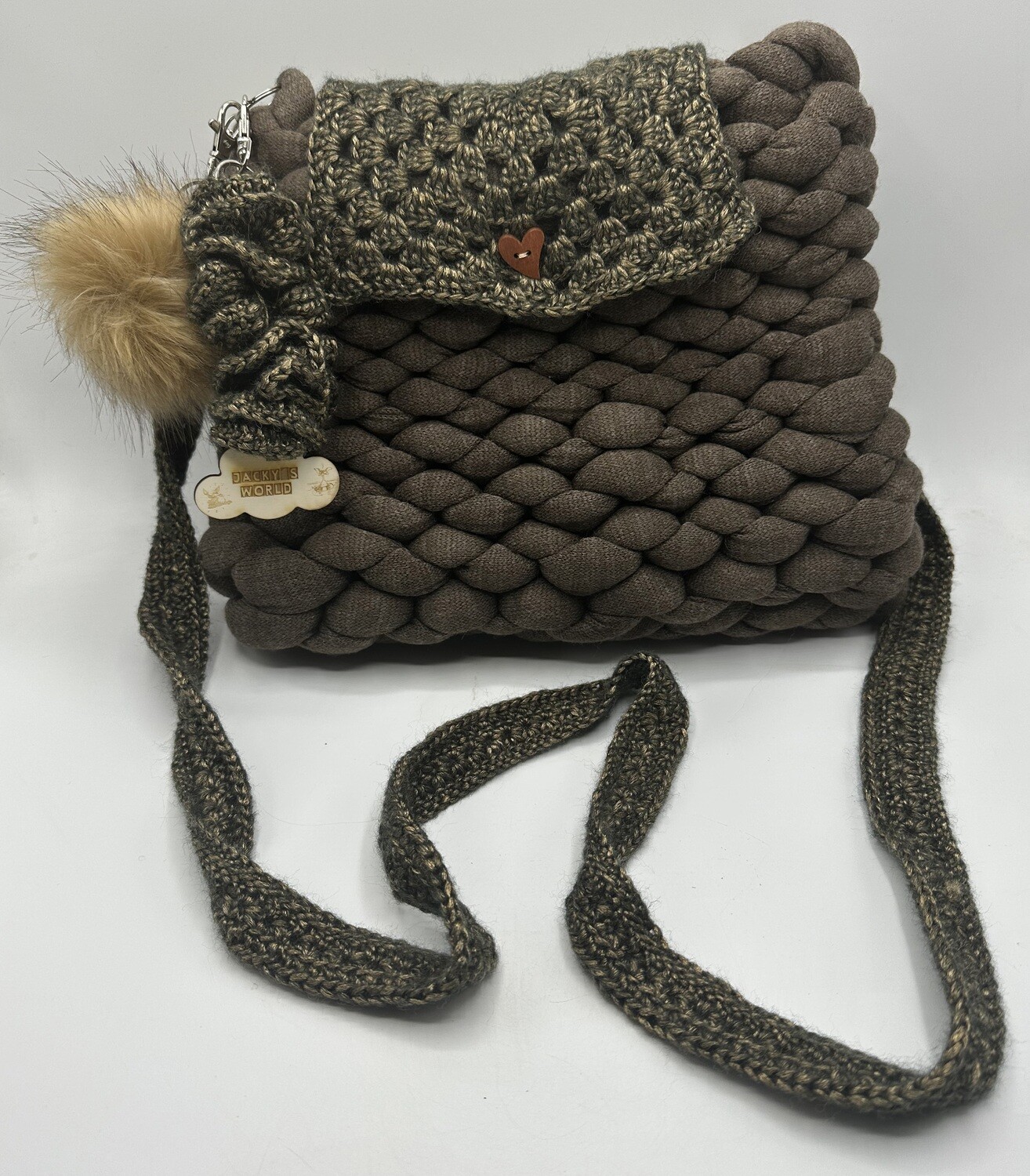 Grobstickhandtasche mit Handyfach