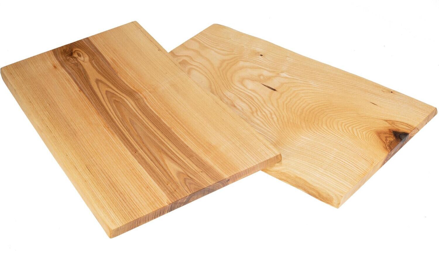 Holz Schneidebrett aus Kern Esche geölt mit Baumkante geschliffen 22mm dick 37 x 20-22 cm