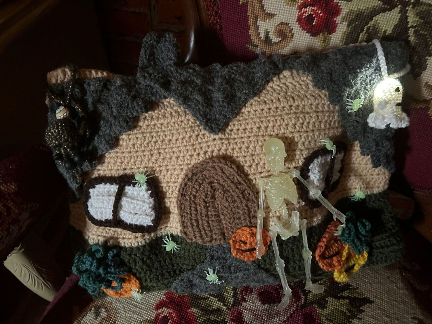 Kissenhülle gehäkelt, Halloween Motiv, Handgemacht,