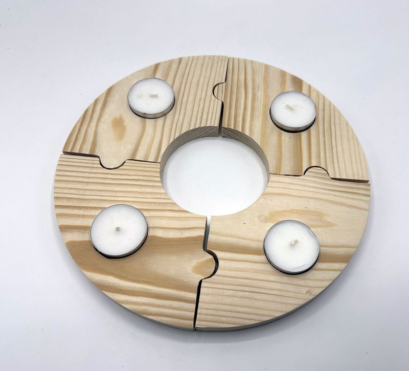 ? Handgemachter Teelicht-Adventskranz aus Fichtenholz – Natürlich, stilvoll & weihnachtlich ? ? Handgemachter Teelicht-Adventskranz aus Fichtenholz – Natürlich, stilvoll & weihnachtlich ?