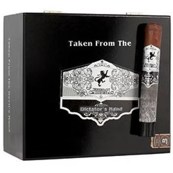 Esteban Carrera - Devil&#39;s Hand Maduro