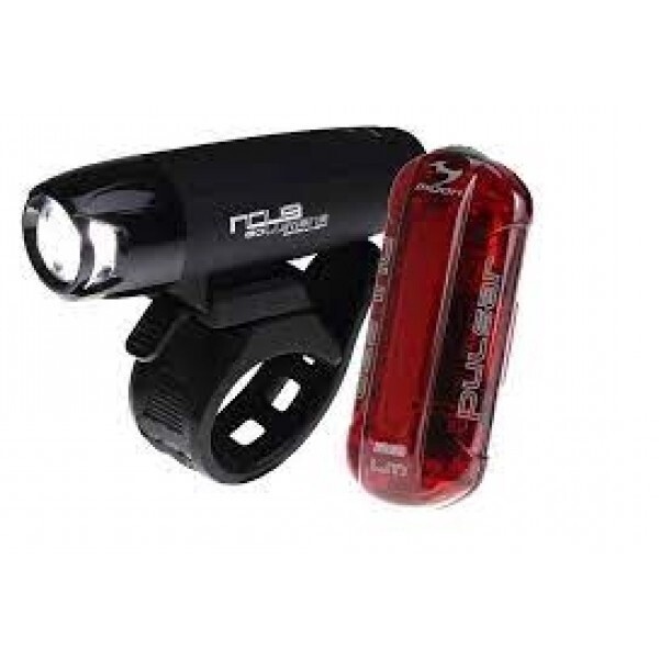 Moon Nova Front 100 &amp; Pulsar Rear 25 Lumens Battery AA/AAA Light Set