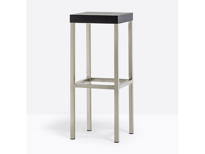F CUBE 1401 RV