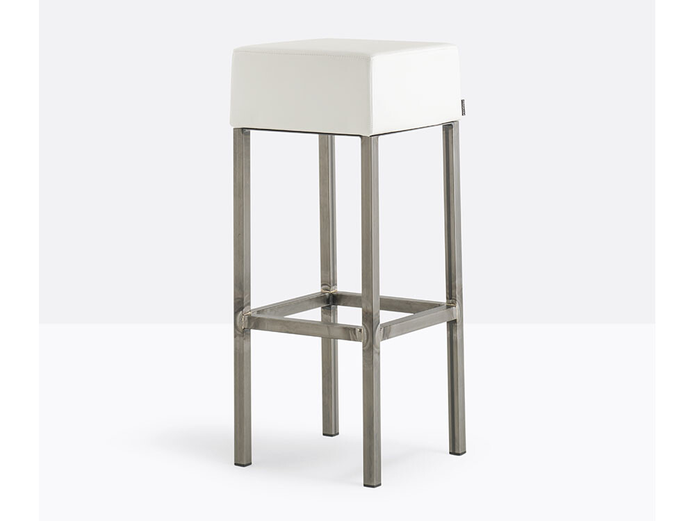 F CUBE 1401