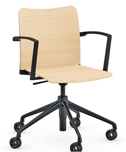 I REPETITA WOOD SWIVEL WITH PLASTIC ARMS