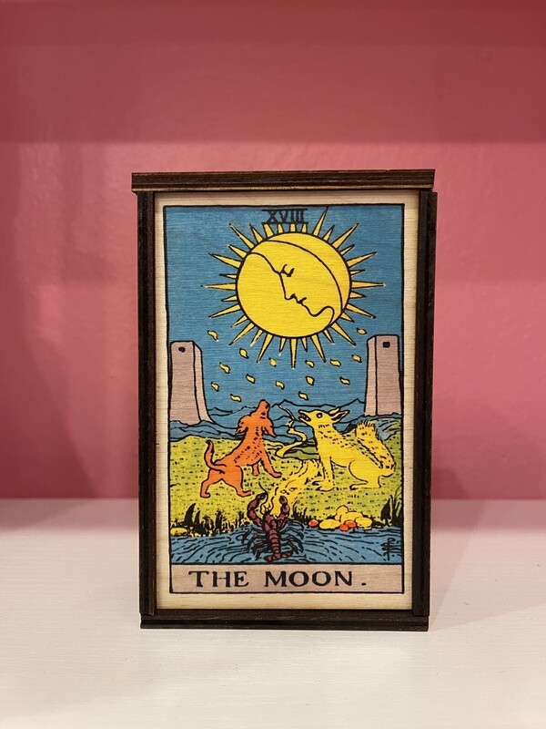 Tarot - 18 - The Moon Full Color Stash Box | 4&quot;x6&quot;