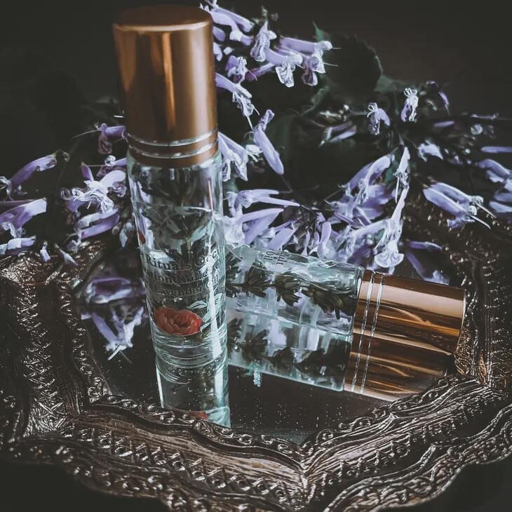 Roller Oil: Stress Relief