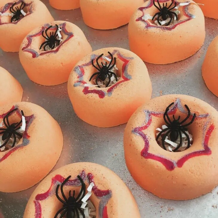 Hand Painted Spider Web Donut Bath Bomb