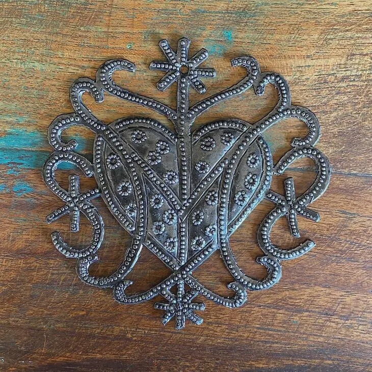 Haitian Art-inspired Veve Design, Freda Veve Heart