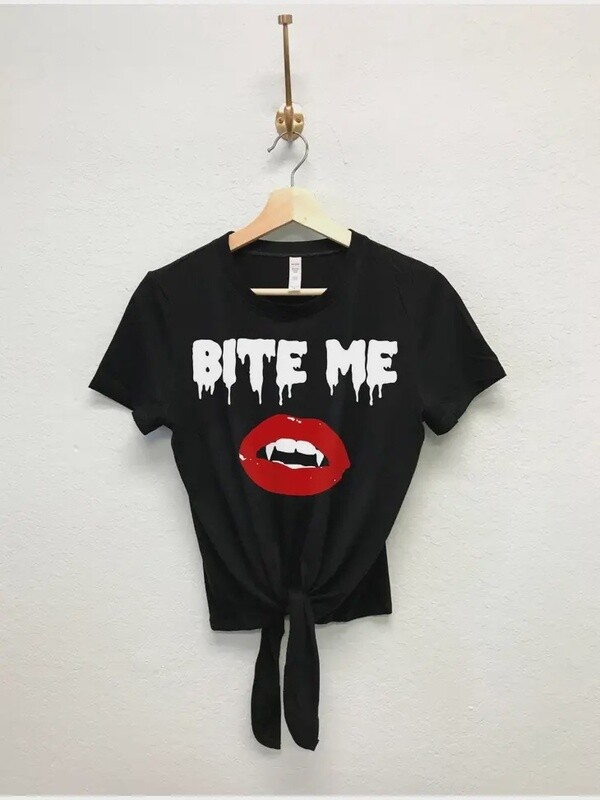 Bite Me Vampire Lips Halloween Crop Top Shirt Front Tie