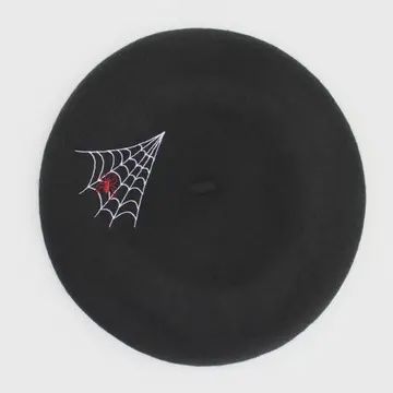 Witchy Berets, Name: Spider Web Black Beret