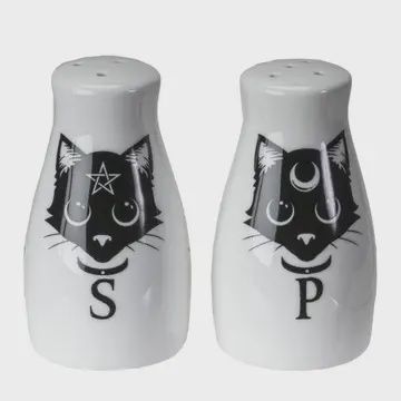 Magic Blacks Cat Salt and Pepper Shaker Set
